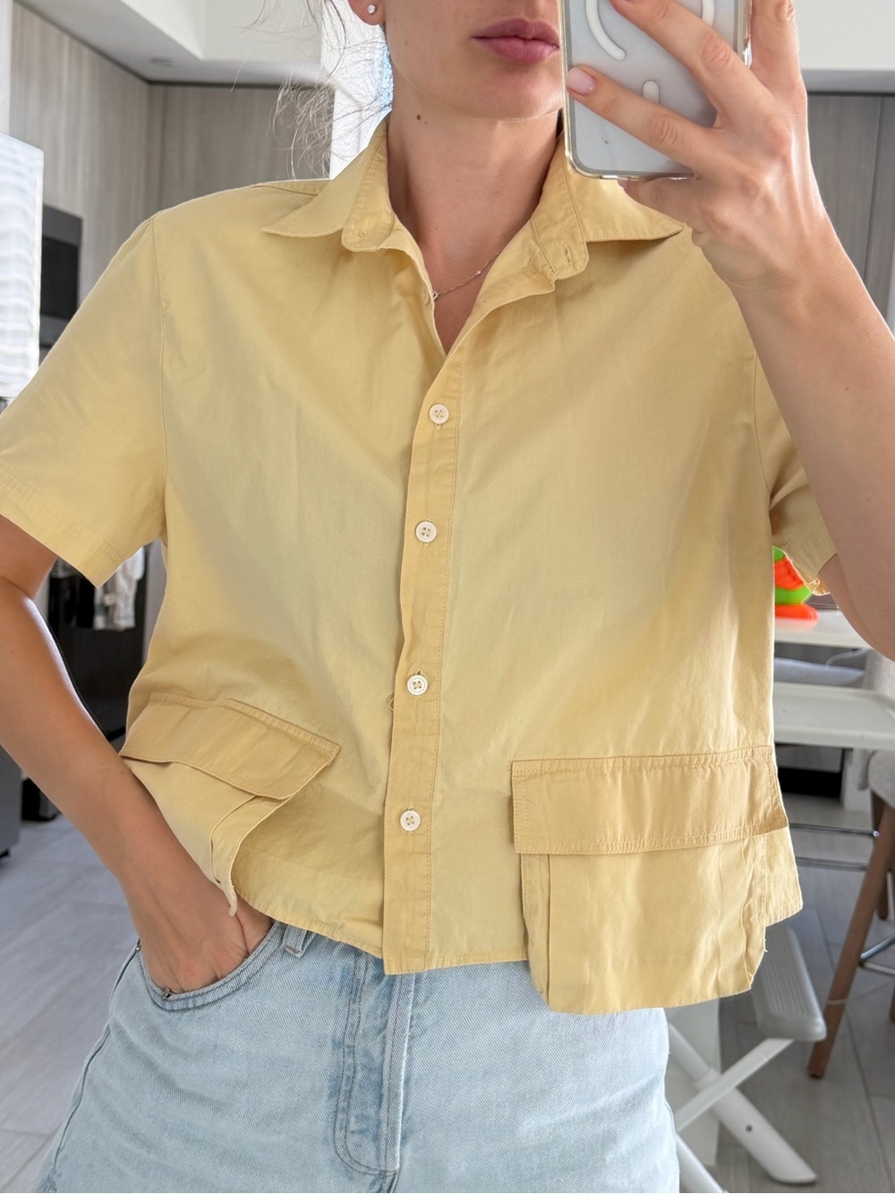 Zara Pale Yellow Short-Sleeve Button-Front Shirt